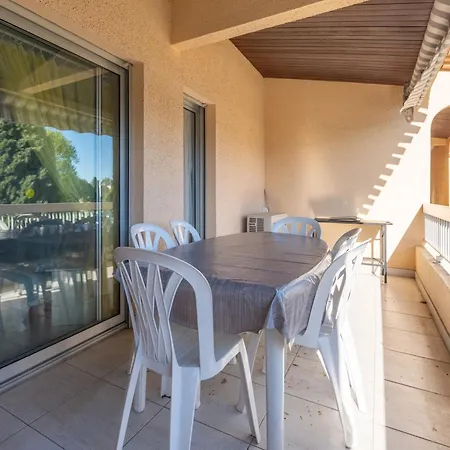 T3 Climatise Avec Piscine, Proche Mer Et Commodites - Fr-1-677-40 *